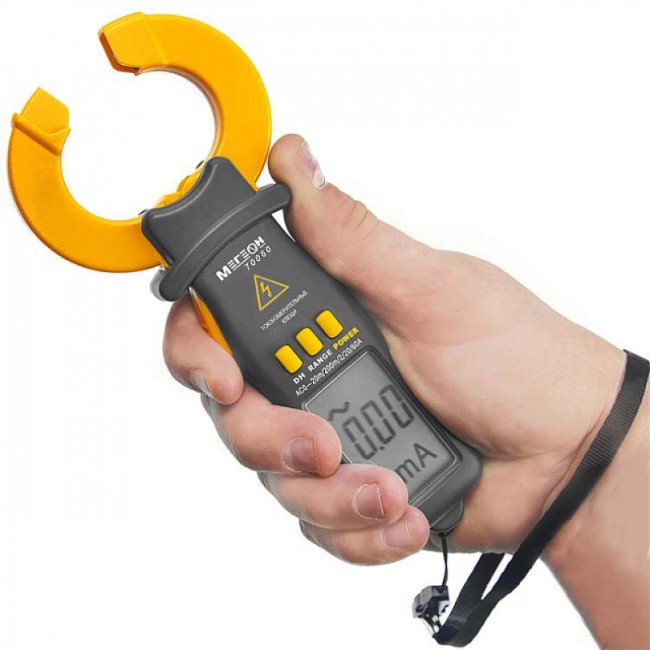 Компактные цифровые токоизмерительные клещи МЕГЕОН 70060 Компактные цифровые токоизмерительные клещи МЕГЕОН 70060