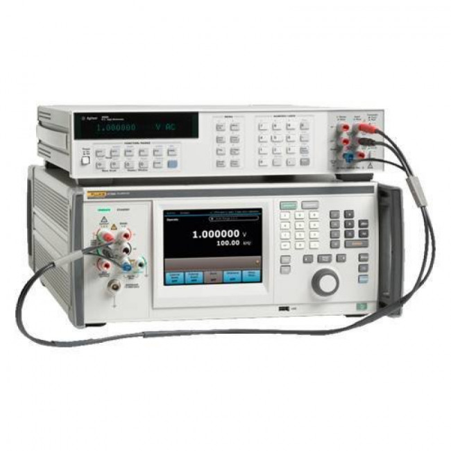 Высокопроизводительный многофункциональный калибратор Fluke 5730A 230 Высокопроизводительный многофункциональный калибратор Fluke 5730A 230