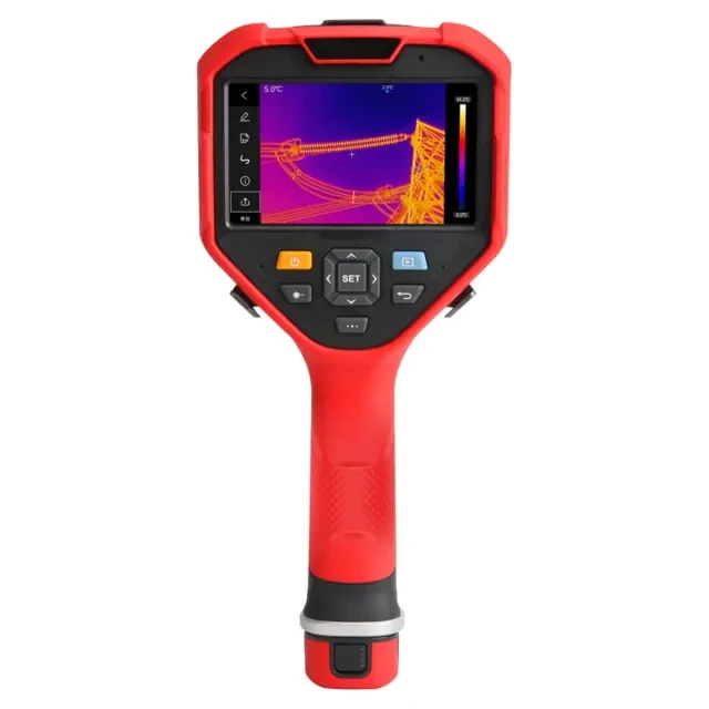 Тепловизор UNI-T UTi740X в комплекте с высокотемпературным объективом UT-Z052 Тепловизор UNI-T UTi740X в комплекте с высокотемпературным объективом UT-Z052